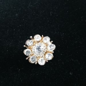 💎Small vintage brooch pin